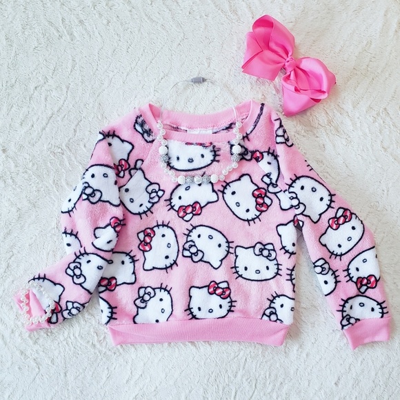 Hello Kitty Other - 🎉HP🎉 Girls Hello Kitty Fleece Pink Sweater